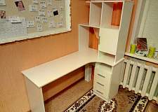 Компьютерный угловой стол Барс 1 с надстройкой BMS