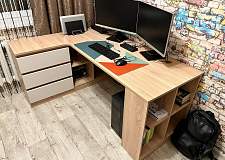 Угловой письменный стол с ящиками В20 BMS