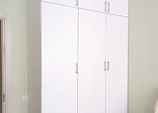 Шкаф Р-058 3-х створчатый с 2-мя ящиками BMS