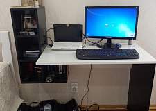 Навесной компьютерный стол №2 BMS