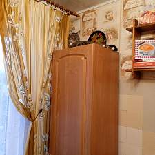 Шкаф пенал с дверцами и 1-м ящиком Настя BMS