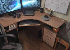 Стол офисный угловой Кейт 23 BMS