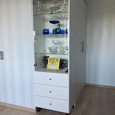 Стенка Леда BMS