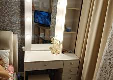 Туалетный столик с подсветкой Мирроу 7 BMS