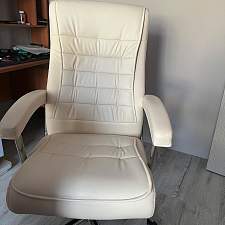 Компьютерное кресло Lokus